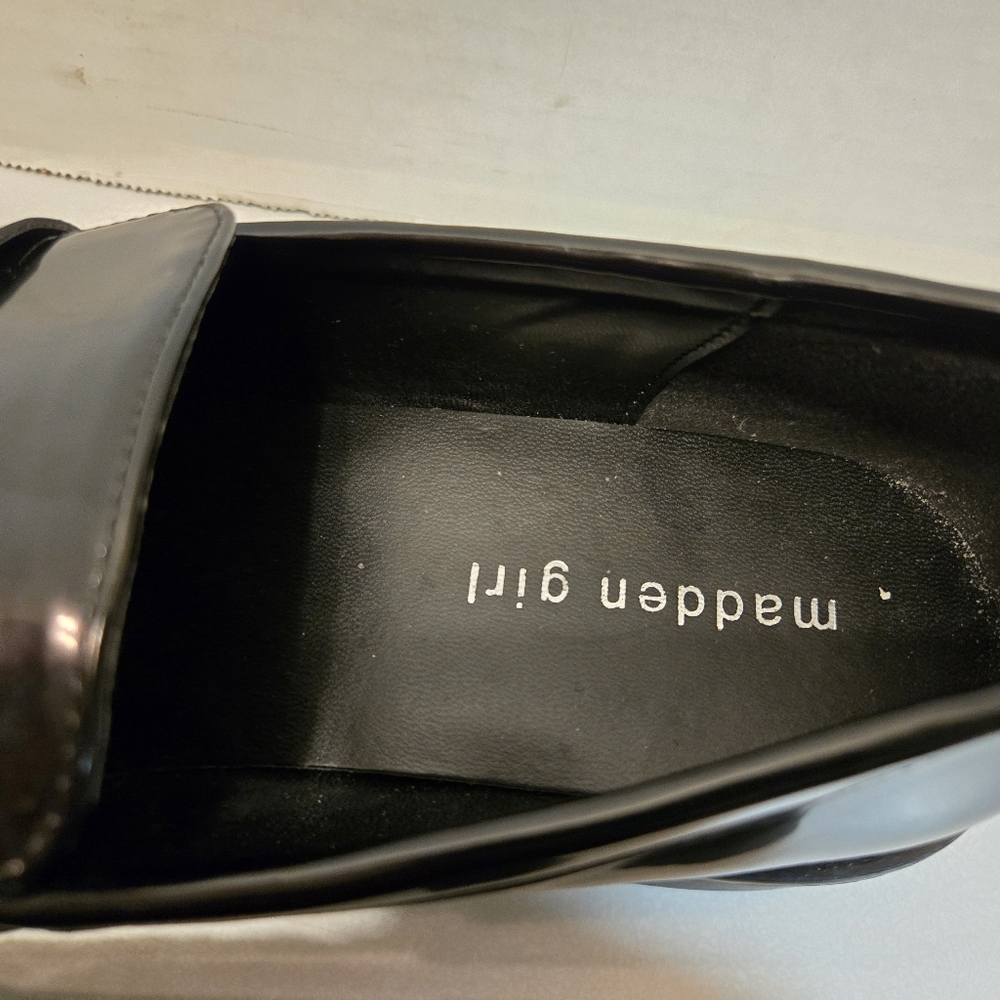 Madden Girl   Women's Penny Loafers Black Block Heel Size 10 - Picture 5 of 13